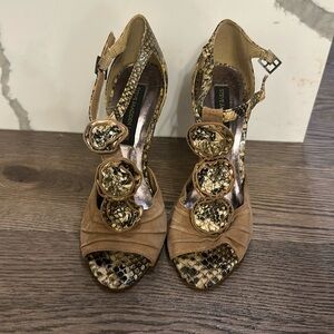 NEW Steve Madden Luxe Alligator Print heels